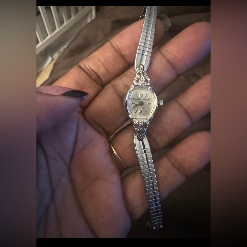 Nor wood Antique watch small vintage - Picture 5 of 8